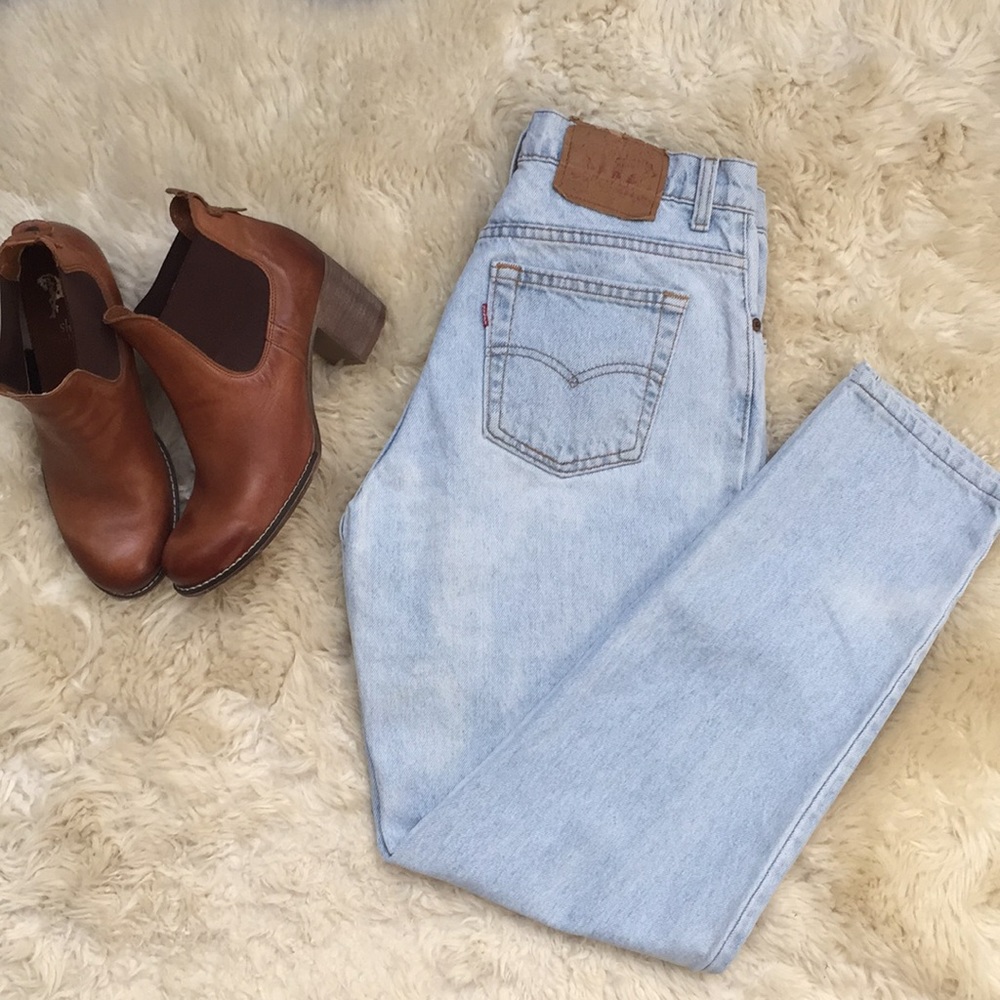 Vintage Levis ‘Mom’ jeans. Women’s 6.